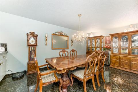 6278 Saint James Way, Carmichael, CA 95608 photo 16