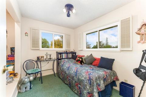 6278 Saint James Way, Carmichael, CA 95608 photo 24