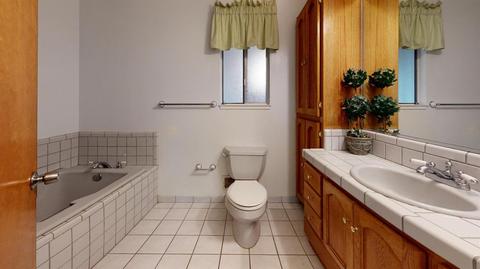 1000 Dyer Ln, Modesto, CA 95350 photo 32