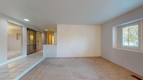 1000 Dyer Ln, Modesto, CA 95350 photo 21