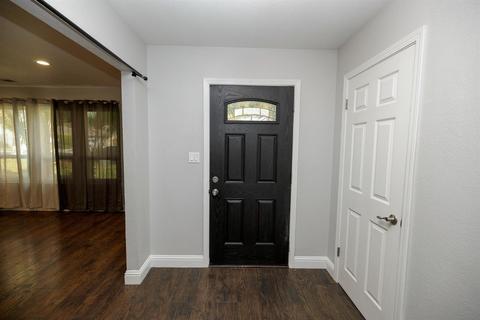 3825 Spring Oak Dr, Modesto, CA 95355 photo 7