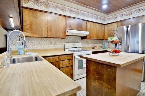 2022 Lyle Ct, Martinez, CA 94553 photo 9