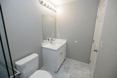 1713 Woolston Way, Modesto, CA 95355 photo 32