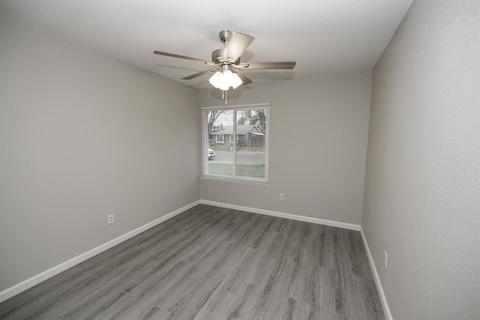 1713 Woolston Way, Modesto, CA 95355 photo 20