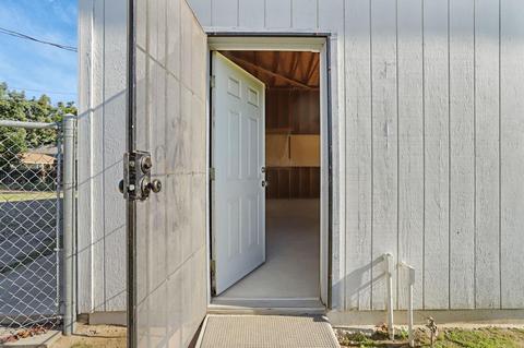 4910 E Zeering Rd, Denair, CA 95316 photo 43