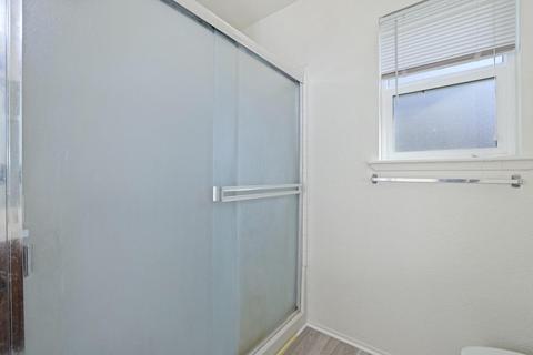 224 Queensland Ave, Turlock, CA 95382 photo 26