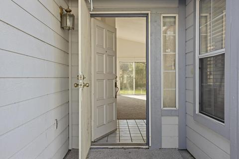 224 Queensland Ave, Turlock, CA 95382 photo 5
