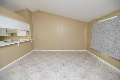 1108 Pine Tree Ln, Modesto, CA 95351 photo 6