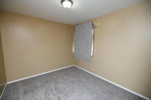 1108 Pine Tree Ln, Modesto, CA 95351 photo 25
