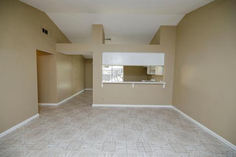 1108 Pine Tree Ln, Modesto, CA 95351 photo 11