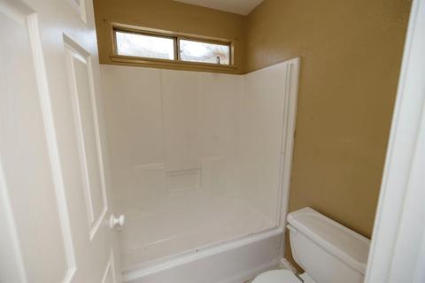 1108 Pine Tree Ln, Modesto, CA 95351 photo 19