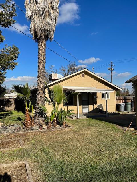 1404 W 24th St, Merced, CA 95340 photo 8