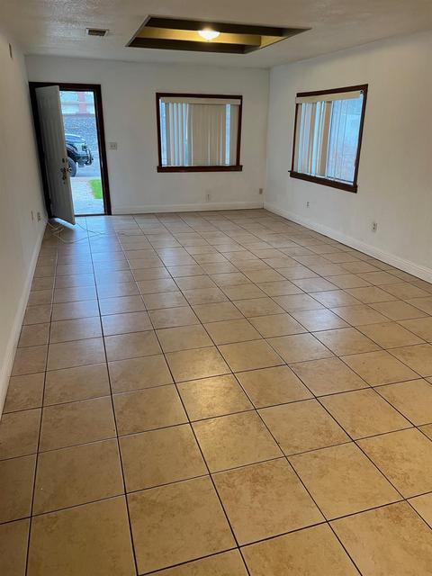 1404 W 24th St, Merced, CA 95340 photo 2