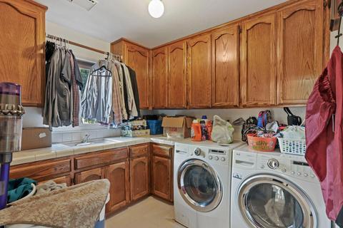 1609 Pantaleo Dr, Modesto, CA 95355 photo 18