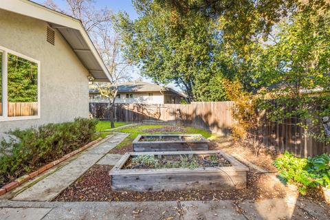 4400 Northampton Dr, Carmichael, CA 95608 photo 36