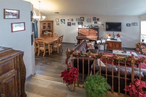 825 Salina Dr, Modesto, CA 95357 photo 16