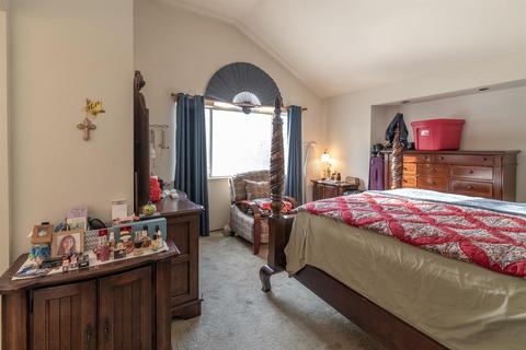 825 Salina Dr, Modesto, CA 95357 photo 43