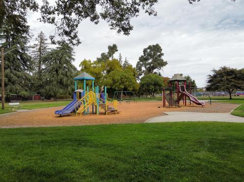 1102 Bowen Ave, Modesto, CA 95350 photo 54