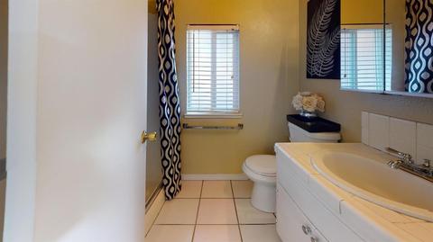 1102 Bowen Ave, Modesto, CA 95350 photo 32