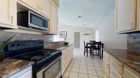 1102 Bowen Ave, Modesto, CA 95350 photo 8