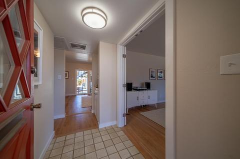 1215 Pine Ln, Davis, CA 95616 photo 4