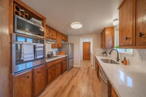 1215 Pine Ln, Davis, CA 95616 photo 16