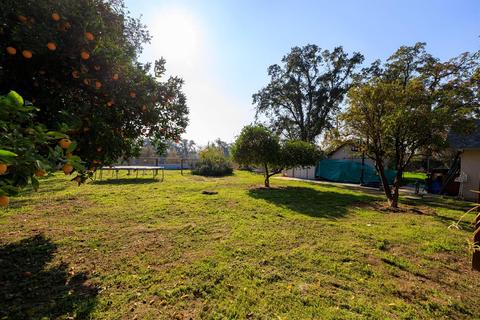 1402 Scenic Dr, Modesto, CA 95355 photo 3