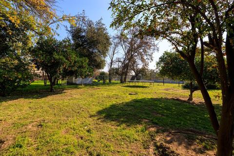 1402 Scenic Dr, Modesto, CA 95355 photo 51