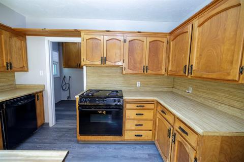 1402 Scenic Dr, Modesto, CA 95355 photo 24