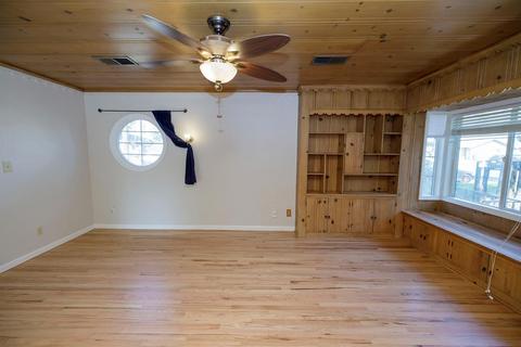 1402 Scenic Dr, Modesto, CA 95355 photo 13