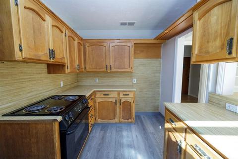 1402 Scenic Dr, Modesto, CA 95355 photo 23