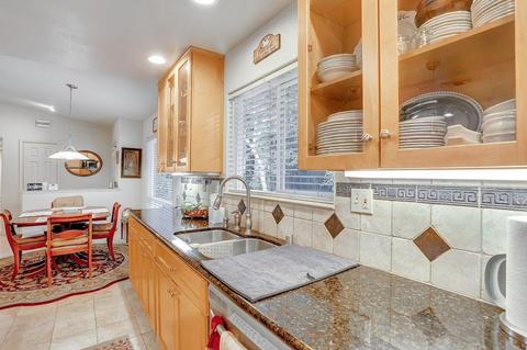 7210 Lincoln Ave, Carmichael, CA 95608 photo 17