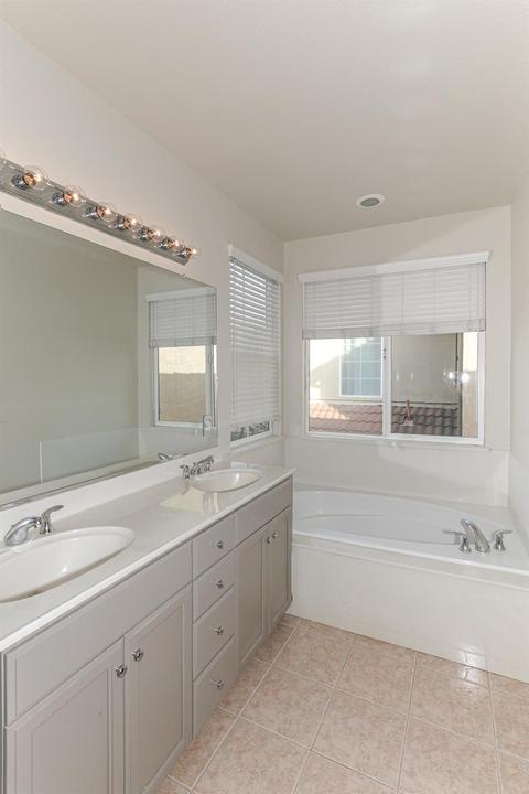 1388 Belmont Dr, Merced, CA 95348 photo 20