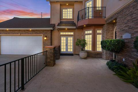 1401 Citrus Dr, Modesto, CA 95350 photo 2