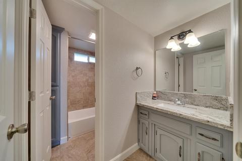 1812 Wylie Dr, Modesto, CA 95355 photo 27