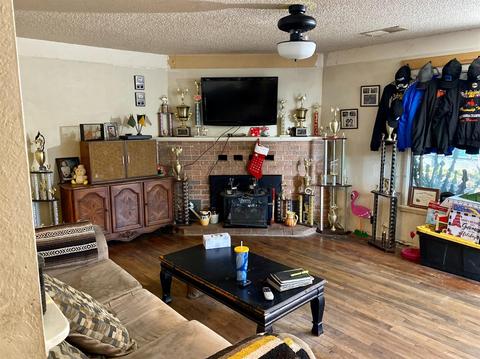 1553 Vernon Ave, Modesto, CA 95351 photo 4