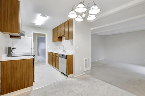 99 E Middlefield Rd # 16, Mountain View, CA 94043 photo 7