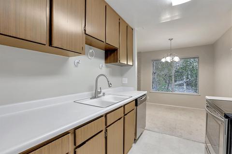 99 E Middlefield Rd # 16, Mountain View, CA 94043 photo 11