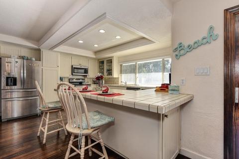7002 Los Olivos Way, Carmichael, CA 95608 photo 15