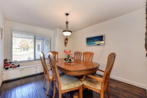7002 Los Olivos Way, Carmichael, CA 95608 photo 9
