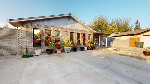 517 Moray Ct, Modesto, CA 95354 photo 2