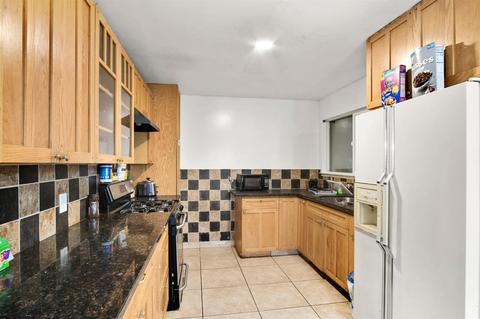 1714 Olympia St, Modesto, CA 95358 photo 7