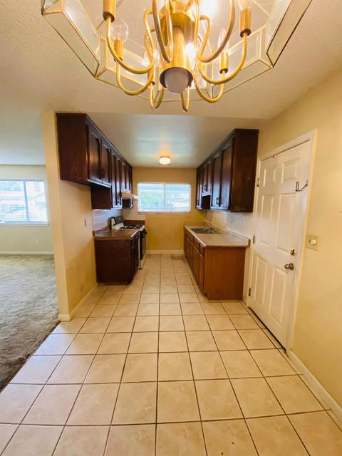 628 Libby Ln, Lathrop, CA 95330 photo 4