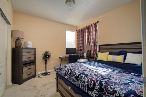 300 Moon Cir #324, Folsom, CA 95630 photo 12