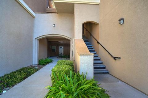 300 Moon Cir #324, Folsom, CA 95630 photo 4