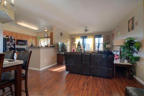 300 Moon Cir #324, Folsom, CA 95630 photo 7