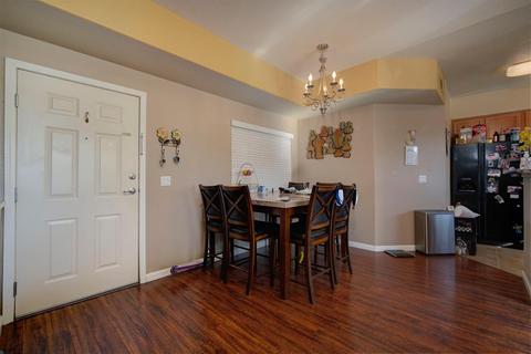 300 Moon Cir #324, Folsom, CA 95630 photo 8