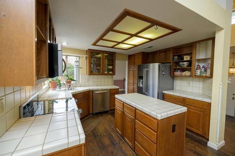 2809 Schiphol Ln, Modesto, CA 95356 photo 11