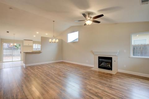 1014 Moonlight Dr, Ceres, CA 95307 photo 9
