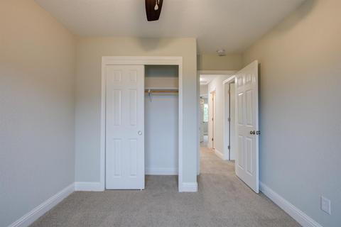 1014 Moonlight Dr, Ceres, CA 95307 photo 25